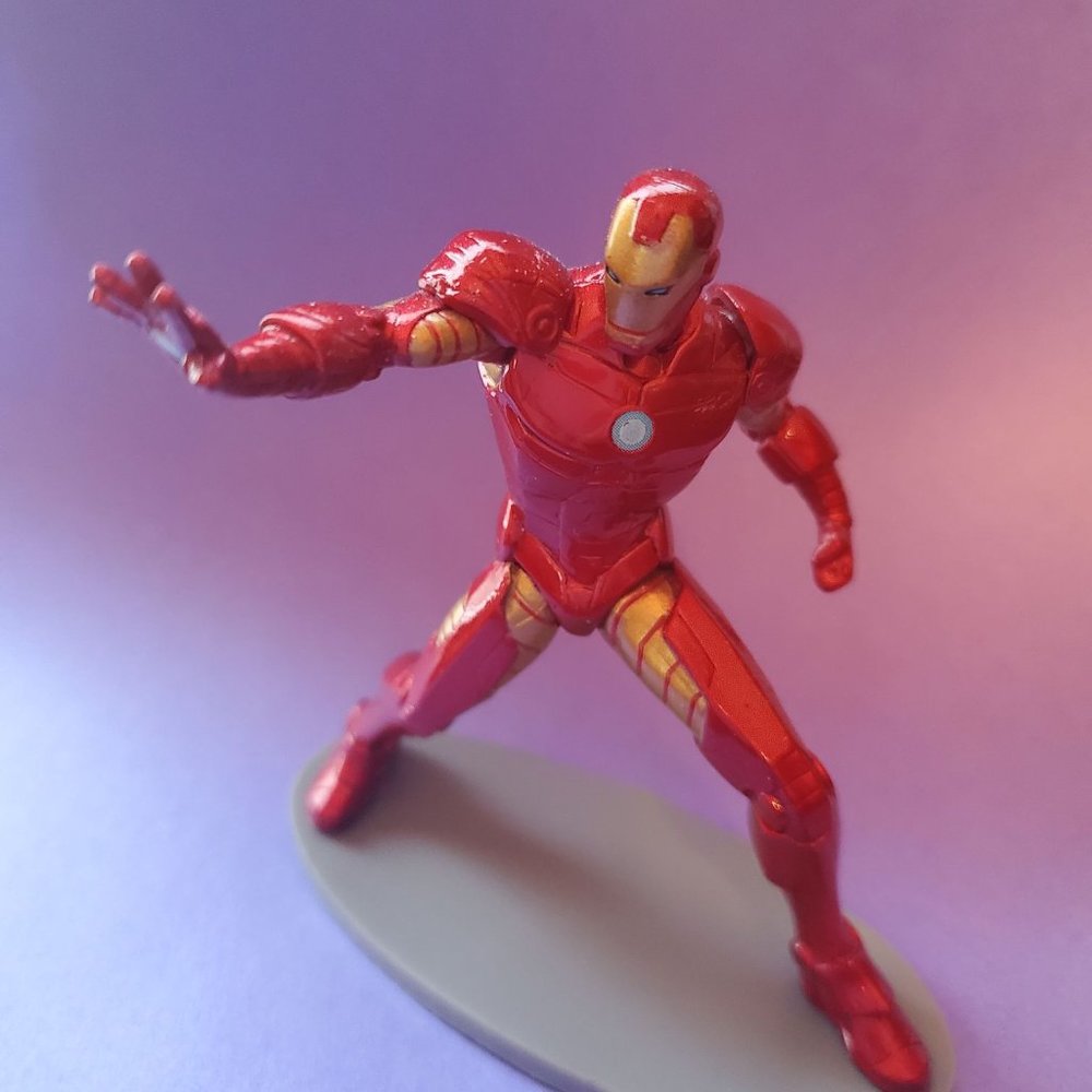 Marvel Avengers Iron Man Cake Topper Play Figure New